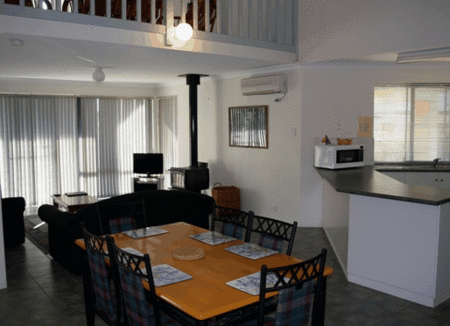 Bayside Villas - Carnarvon Accommodation 2