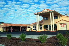 Country Roads Motor Inn - Accommodation Australia 1