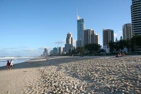 Browns At Broadbeach - WA Accommodation 1