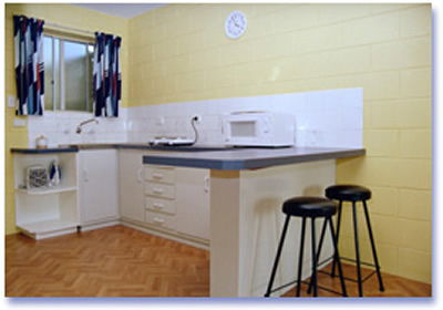 Almonta Holiday Apartments - Carnarvon Accommodation 2