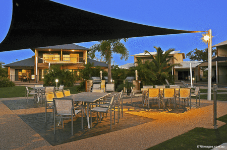 The Edge On Beaches - Accommodation Airlie Beach 0