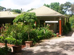 Treetops Bed And Breakfast - WA Accommodation 0