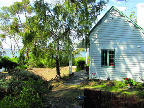 VARUNA - WA Accommodation 6