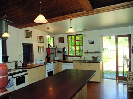 VARUNA - WA Accommodation 7
