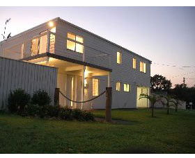 Joylaine - Byron Bay Accommodation 0