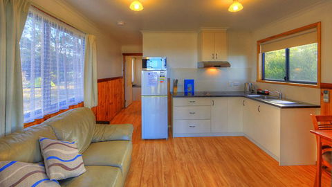 Captain Cook Holiday Park - Holiday Melbourne 3