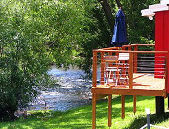 Platypus Playground Riverside Cottage - WA Accommodation 5