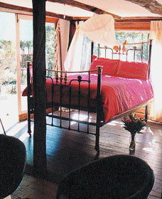 Lazy Curl - WA Accommodation 0