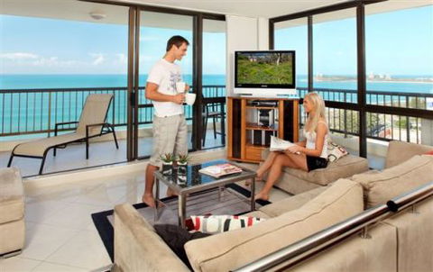 Seaview Resort Mooloolaba - YWait Travel 0