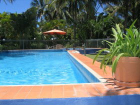 Sunlover Lodge Cabins & Holiday Units - Townsville Tourism 0