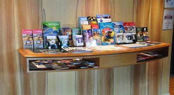 City Park Hotel - Whitsundays Tourism 2