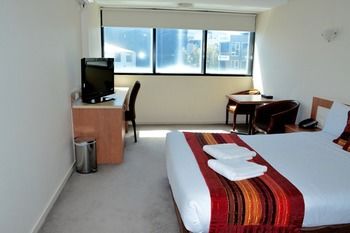 City Park Hotel - Whitsundays Tourism 18