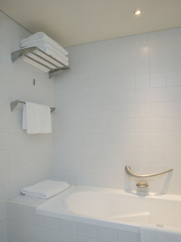 Novotel Sydney Manly Pacific - YWait Travel 30