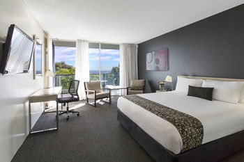 Best Western Plus Apollo International Hotel - Accommodation Australia 4