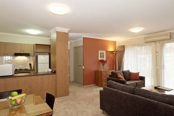 Ringwood Royale - WA Accommodation 19