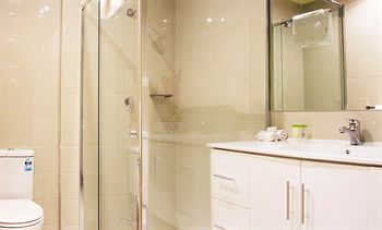 Best Western Plus Buckingham International - Accommodation Find 9