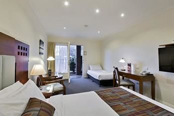 Best Western Plus Buckingham International - Accommodation Find 24