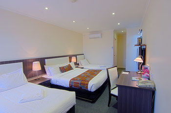 Best Western Plus Buckingham International - Accommodation Find 34