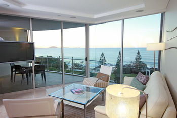 Oceans Mooloolaba - YWait Travel 1