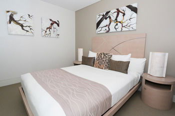 Oceans Mooloolaba - YWait Travel 6
