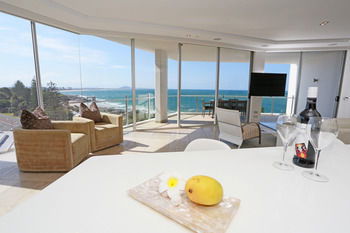 Oceans Mooloolaba - YWait Travel 39