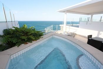 Oceans Mooloolaba - YWait Travel 41