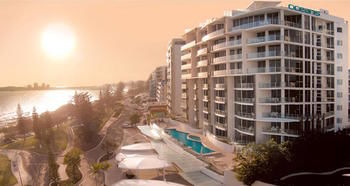 Oceans Mooloolaba - YWait Travel 45