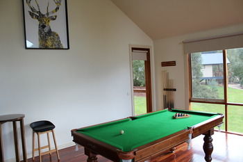Yering Gorge Cottages By The Eastern Golf Club - Holiday Sydney 24