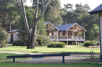 Yering Gorge Cottages By The Eastern Golf Club - Holiday Sydney 34