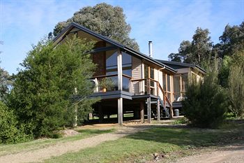 Yering Gorge Cottages By The Eastern Golf Club - Holiday Sydney 0