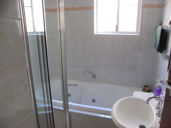 Lavender House B&B - Townsville Tourism 9
