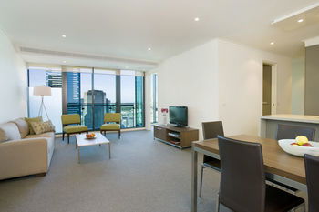 Melbourne Short Stay Apartment At SouthbankOne - Townsville Tourism 1
