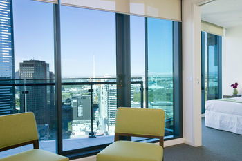 Melbourne Short Stay Apartment At SouthbankOne - Townsville Tourism 10