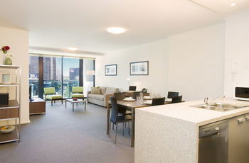 Melbourne Short Stay Apartment At SouthbankOne - Townsville Tourism 12