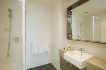 Melbourne Short Stay Apartment At SouthbankOne - Townsville Tourism 13