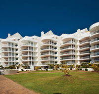 Osprey Apartments - YWait Travel