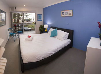 Manly Oceanside - YWait Travel 18