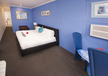 Manly Oceanside - YWait Travel 28