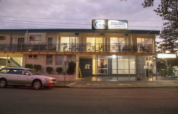 Manly Oceanside - YWait Travel 38