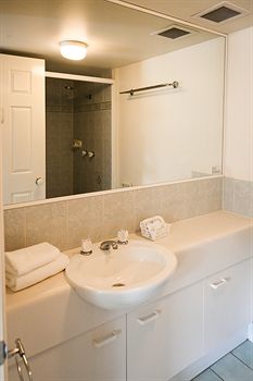 Dockside Mooloolaba - YWait Travel 31