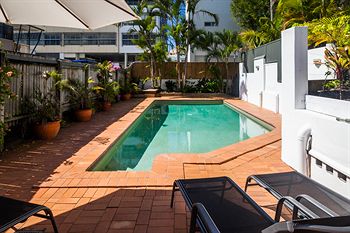 Dockside Mooloolaba - YWait Travel 34