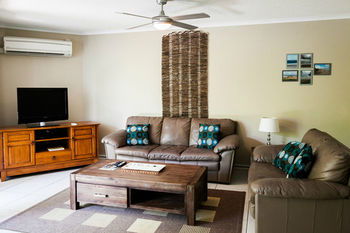 Dockside Mooloolaba - YWait Travel 49