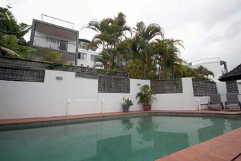 Dockside Mooloolaba - YWait Travel 4