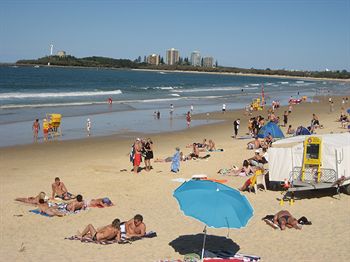 Dockside Mooloolaba - YWait Travel 5