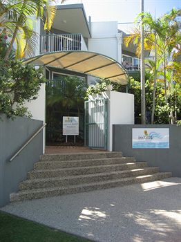 Dockside Mooloolaba - YWait Travel 6