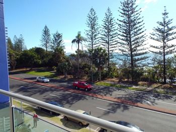 Northwind Holiday Apartments Mooloolaba - YWait Travel 16