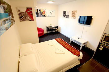 Alston Apartments Hotel - Accommodation Australia 7