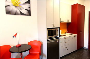 Alston Apartments Hotel - Accommodation Australia 8