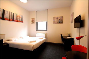 Alston Apartments Hotel - Accommodation Australia 13