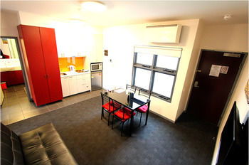Alston Apartments Hotel - Accommodation Australia 20